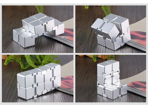 Obsidian Infinity Fidget Cube
